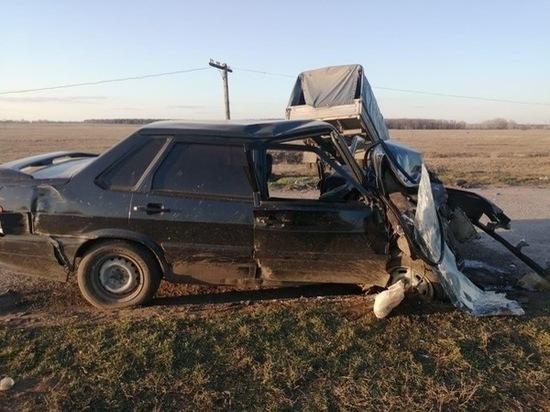 Лобовое столкновение по вине выпившего водителя ВАЗ-21150 в Ростовской области.